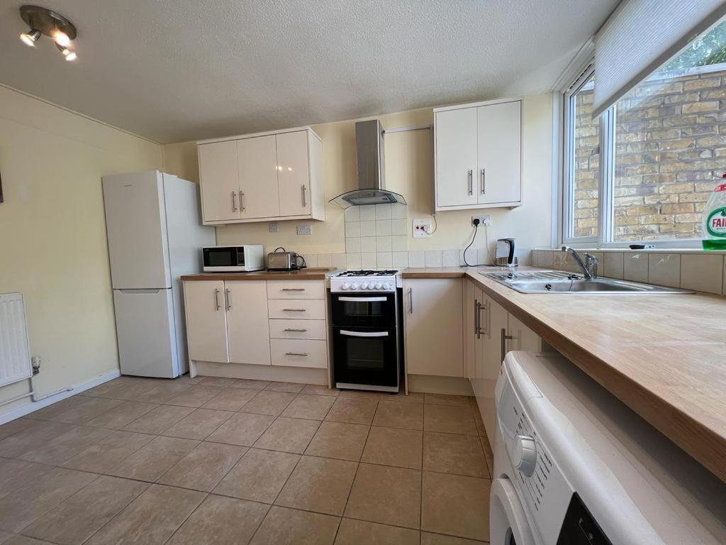 Lovely 4Bed Property, London 8Min To Oxford Street Exterior foto